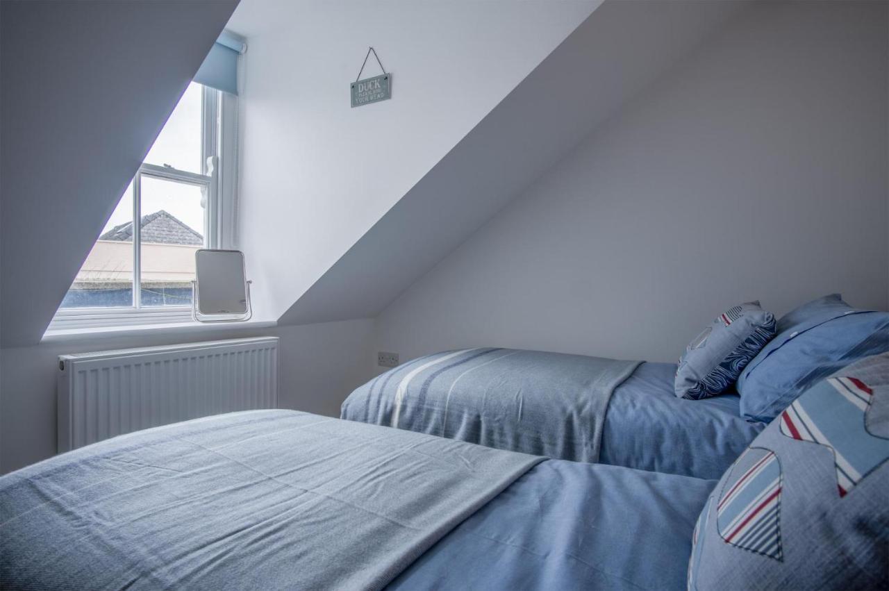 Ramsey Apartment - 2 Bedroom Apartment - Tenby Extérieur photo