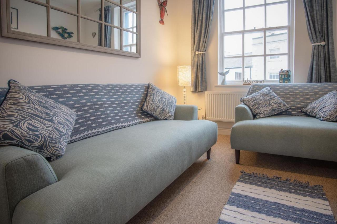 Ramsey Apartment - 2 Bedroom Apartment - Tenby Extérieur photo